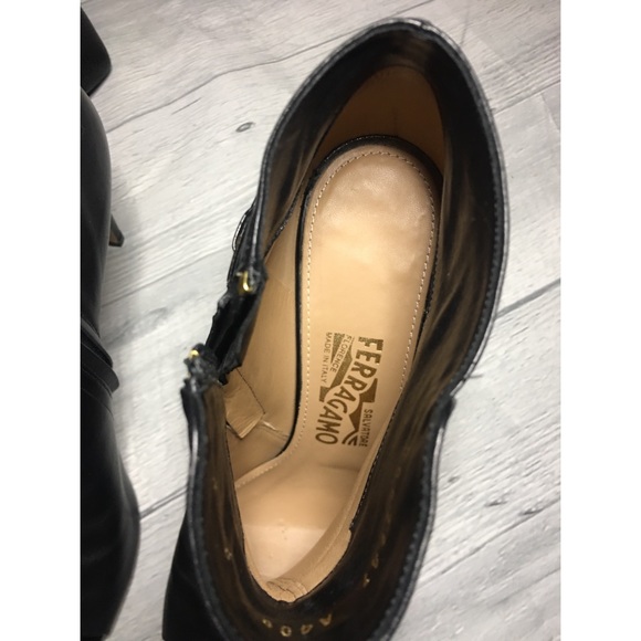 Ferragamo authentic Black Leather chain Mako Boot - Picture 10 of 10